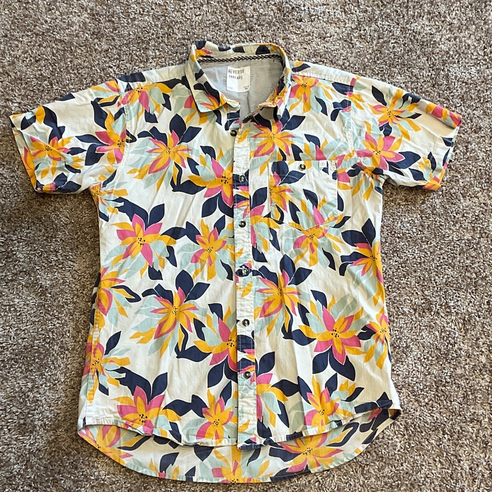 Vibrant Floral Men's Casual Shirt, Size S